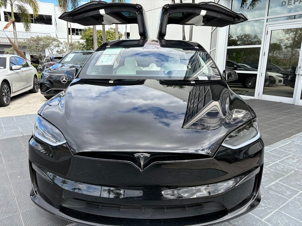 2023 Tesla Model X Standard Range