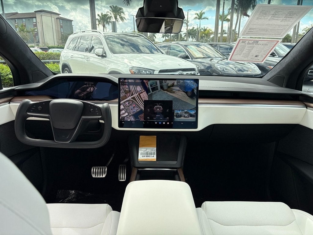 2023 Tesla Model X Standard Range