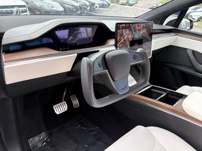 2023 Tesla Model X Standard Range