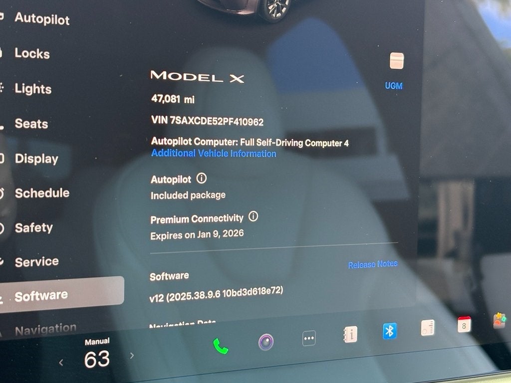 2023 Tesla Model X Standard Range