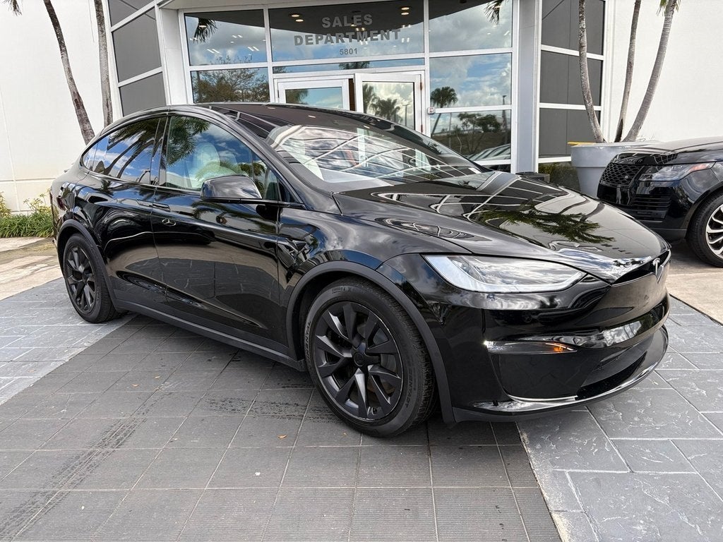 2023 Tesla Model X Standard Range