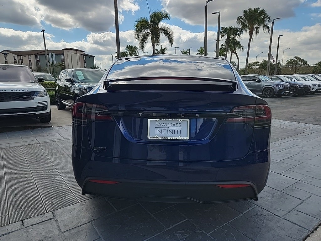 2024 Tesla Model X Base
