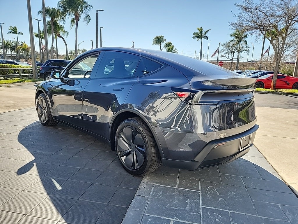 2026 Tesla Model Y Base