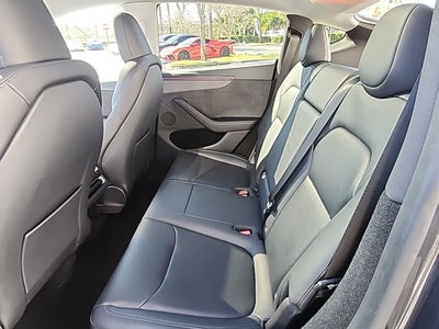 2026 Tesla Model Y Base