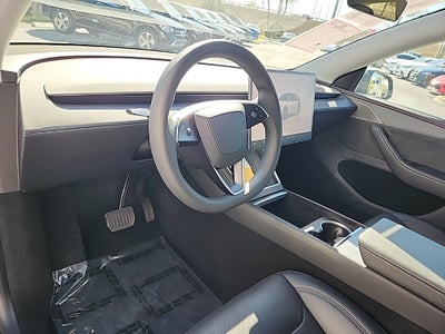 2026 Tesla Model Y Base