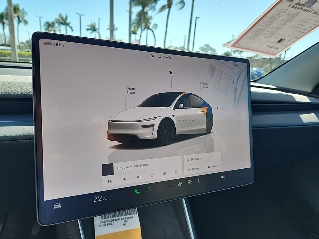 2026 Tesla Model Y Base
