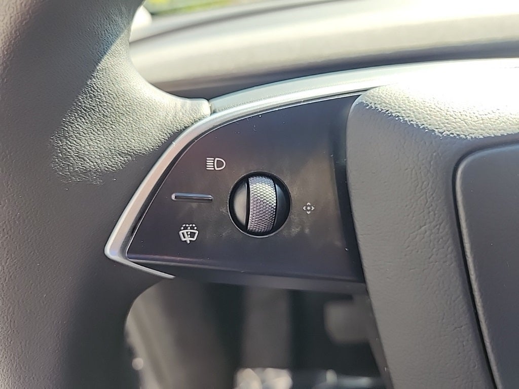 2026 Tesla Model Y Base