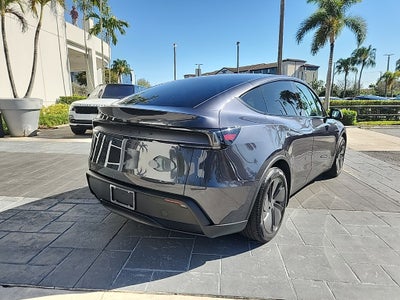 2026 Tesla Model Y Base