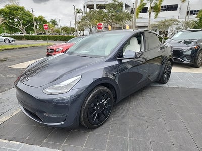 2025 Tesla Model Y Long Range