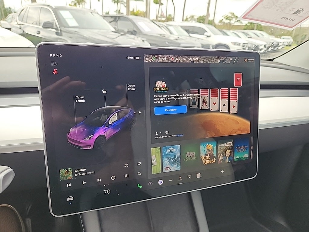 2025 Tesla Model Y Long Range