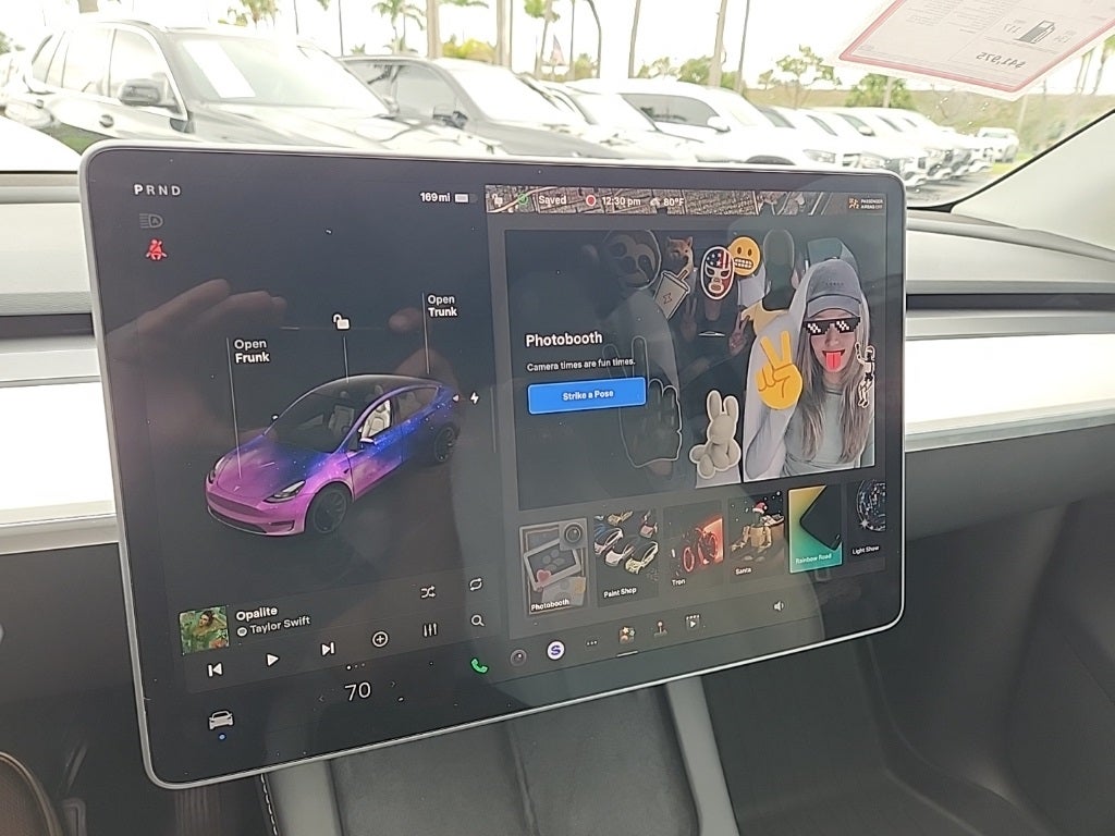 2025 Tesla Model Y Long Range