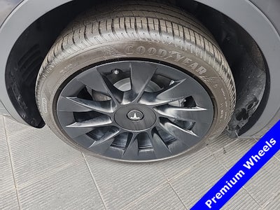 2025 Tesla Model Y Long Range