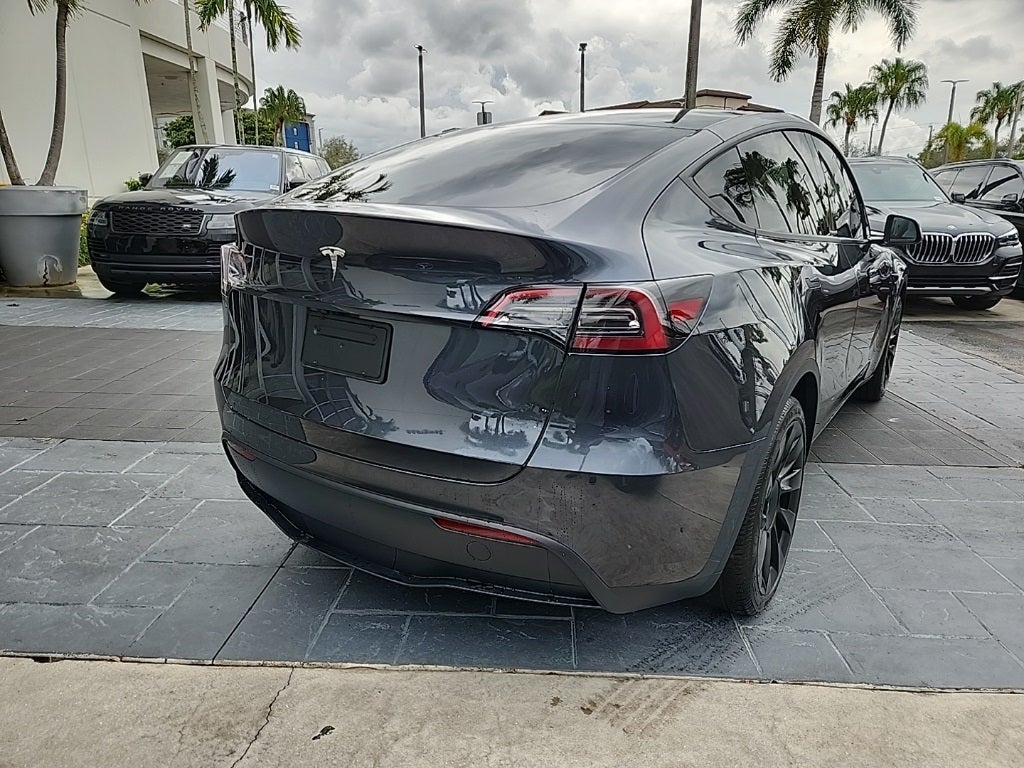 2025 Tesla Model Y Long Range