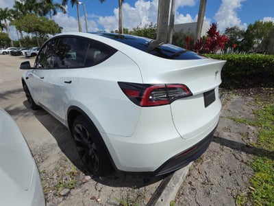 2024 Tesla Model Y Long Range