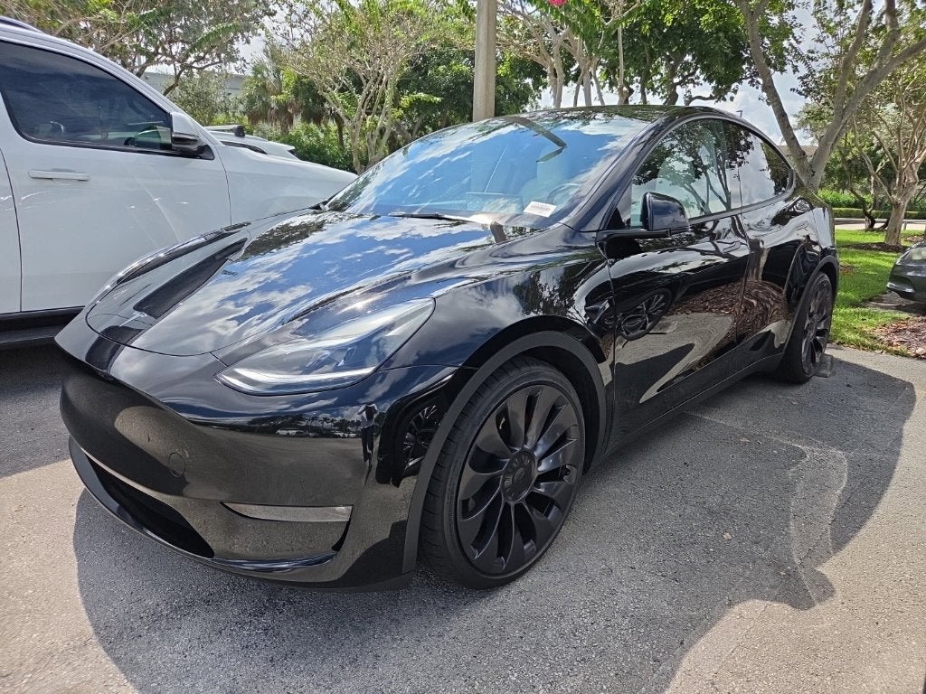 2023 Tesla Model Y Performance
