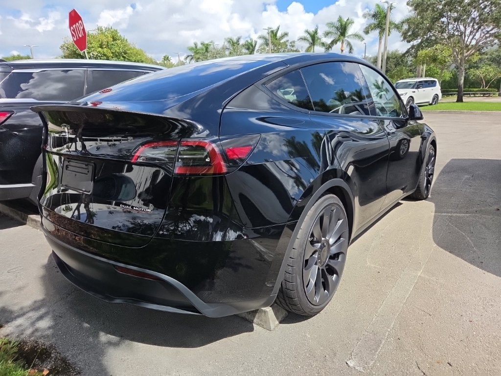 2023 Tesla Model Y Performance