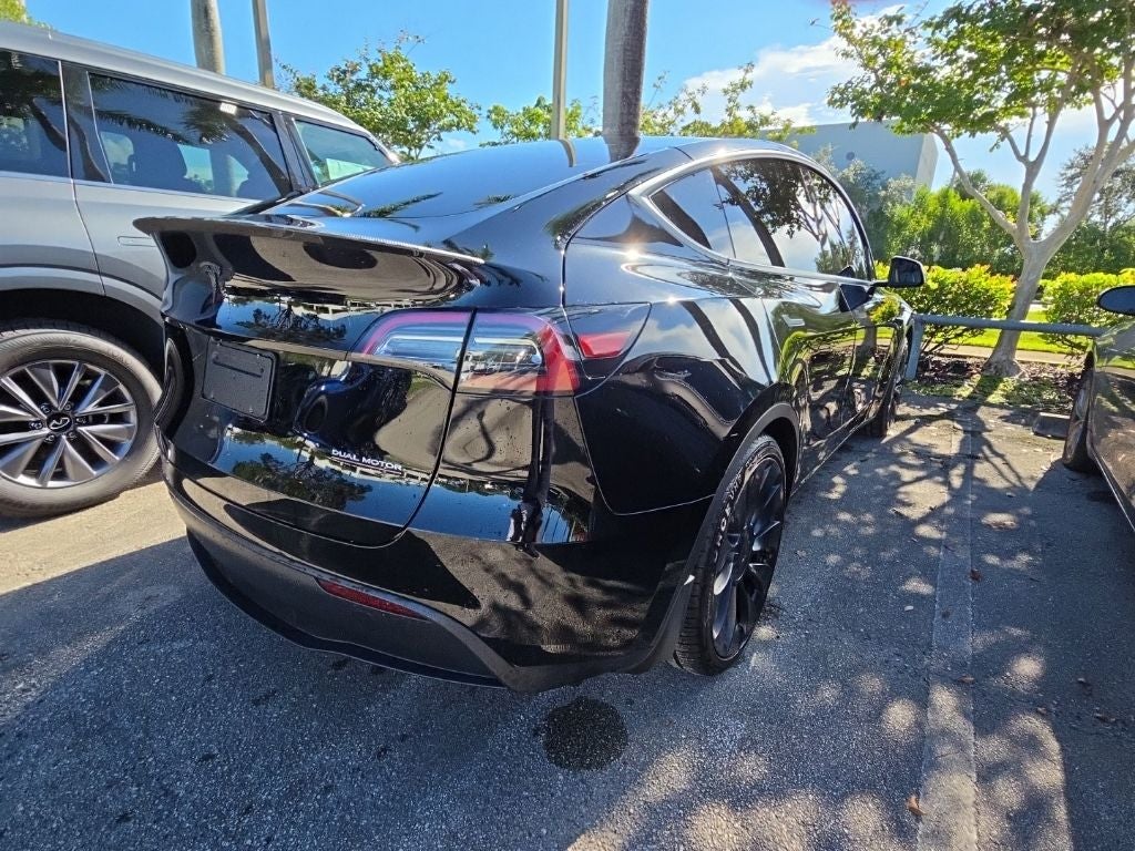 2024 Tesla Model Y Performance
