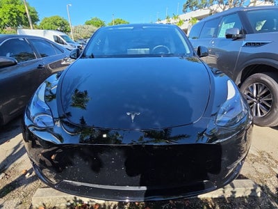 2024 Tesla Model Y Performance