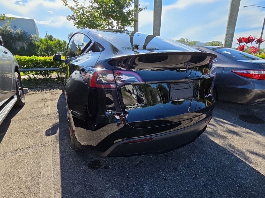 2024 Tesla Model Y Performance