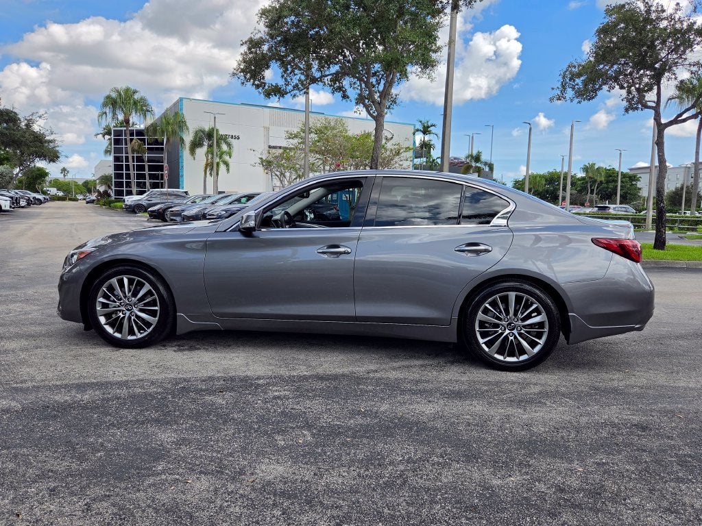2023 INFINITI Q50 LUXE