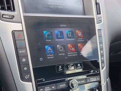 2023 INFINITI Q50 LUXE