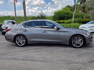 2023 INFINITI Q50 LUXE