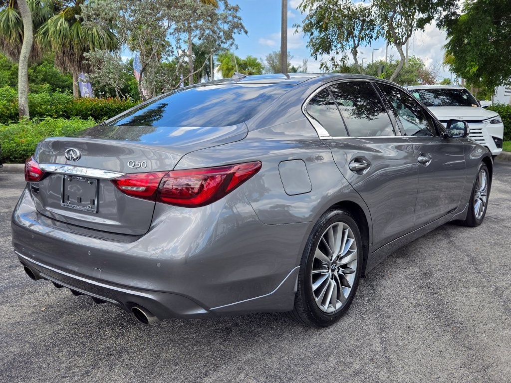 2023 INFINITI Q50 LUXE