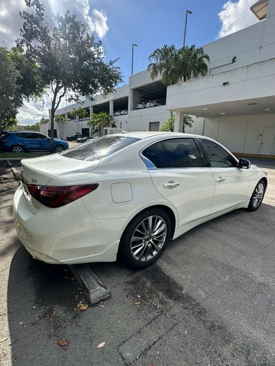 2023 INFINITI Q50 LUXE