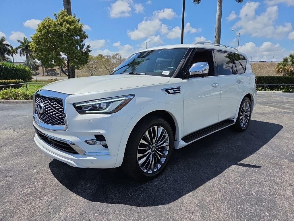 2021 INFINITI QX80 Premium Select
