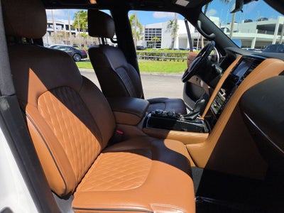 2021 INFINITI QX80 Premium Select