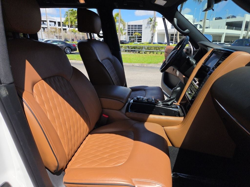 2021 INFINITI QX80 Premium Select