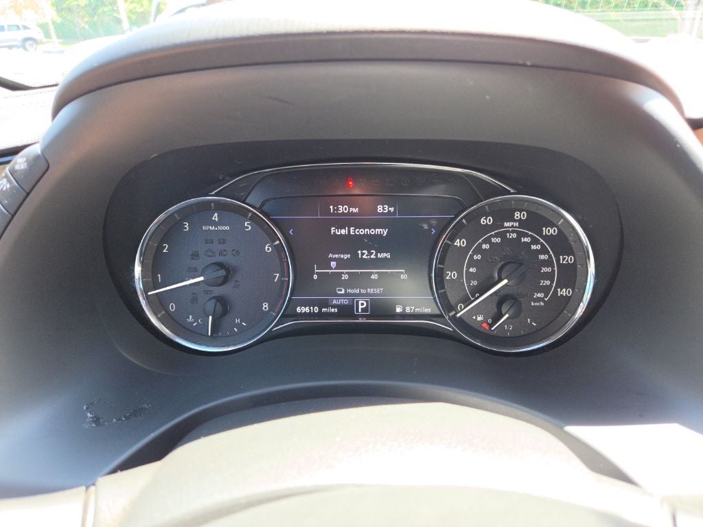 2021 INFINITI QX80 Premium Select