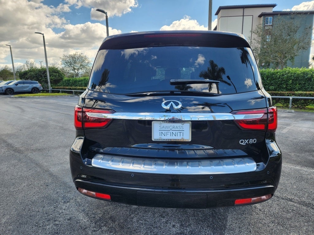 2022 INFINITI QX80 Sensory