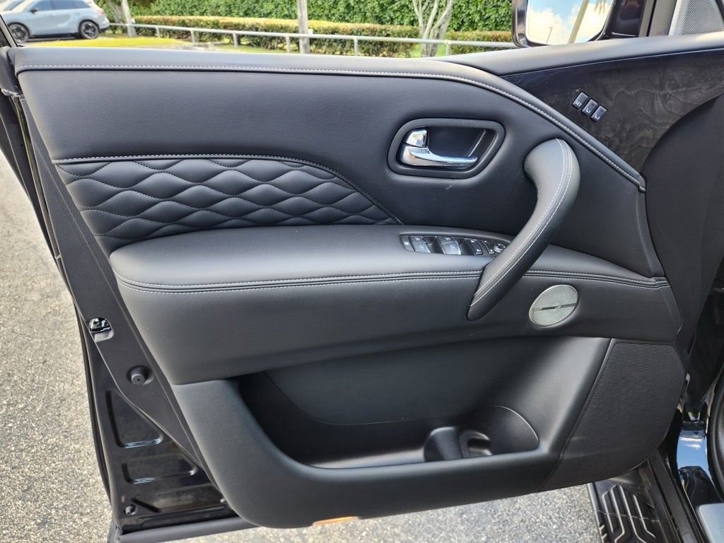 2022 INFINITI QX80 Sensory