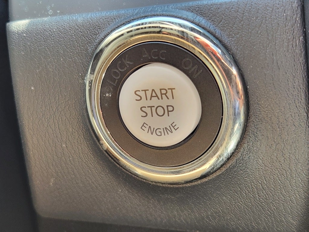 2022 INFINITI QX80 Sensory