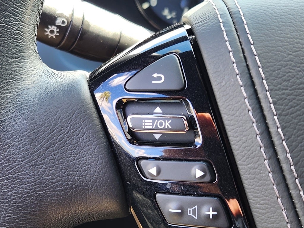 2022 INFINITI QX80 Sensory