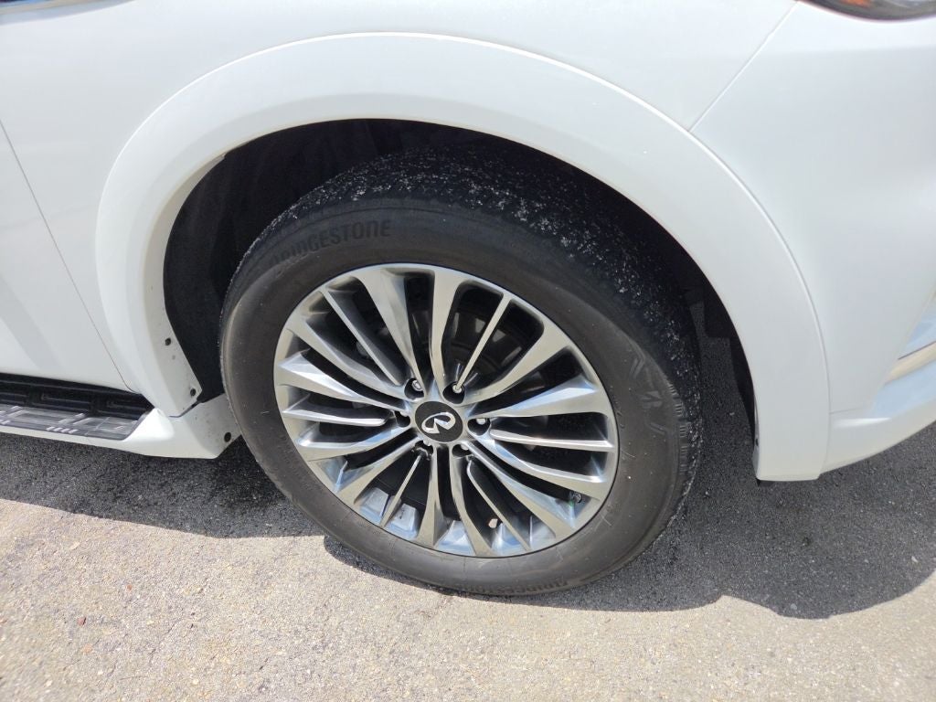 2021 INFINITI QX80 Premium Select