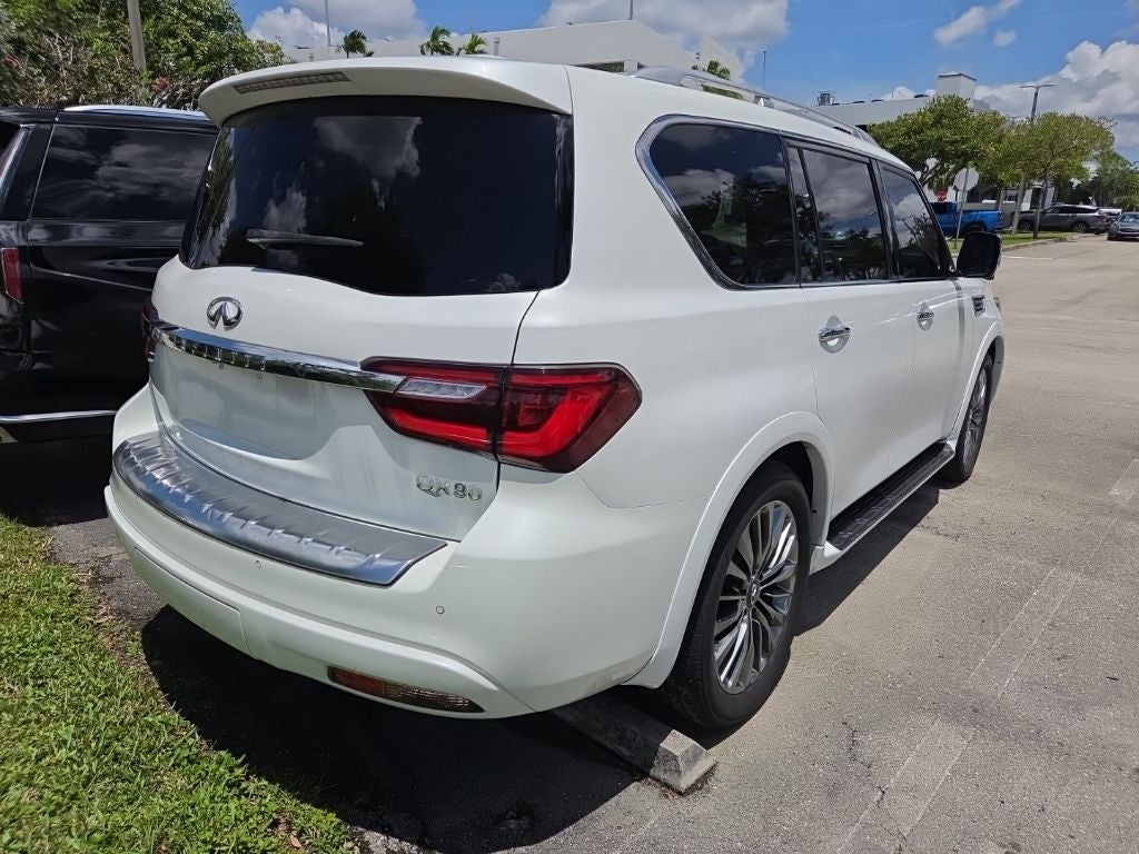 2021 INFINITI QX80 Premium Select