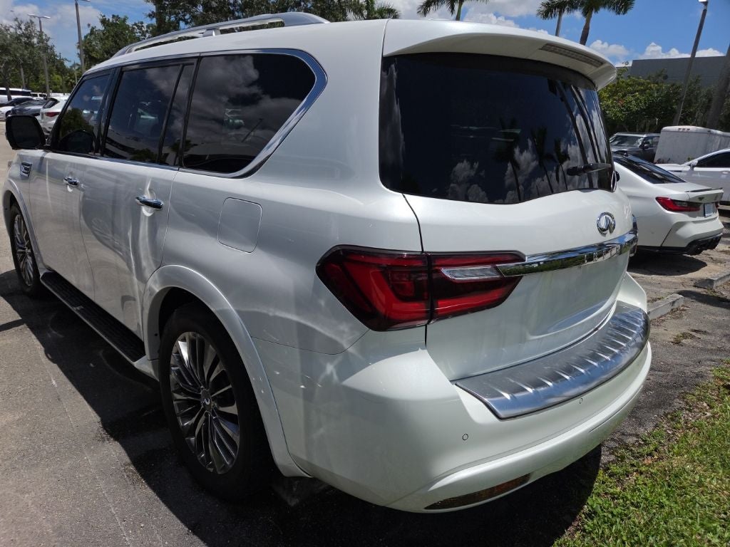 2021 INFINITI QX80 Premium Select