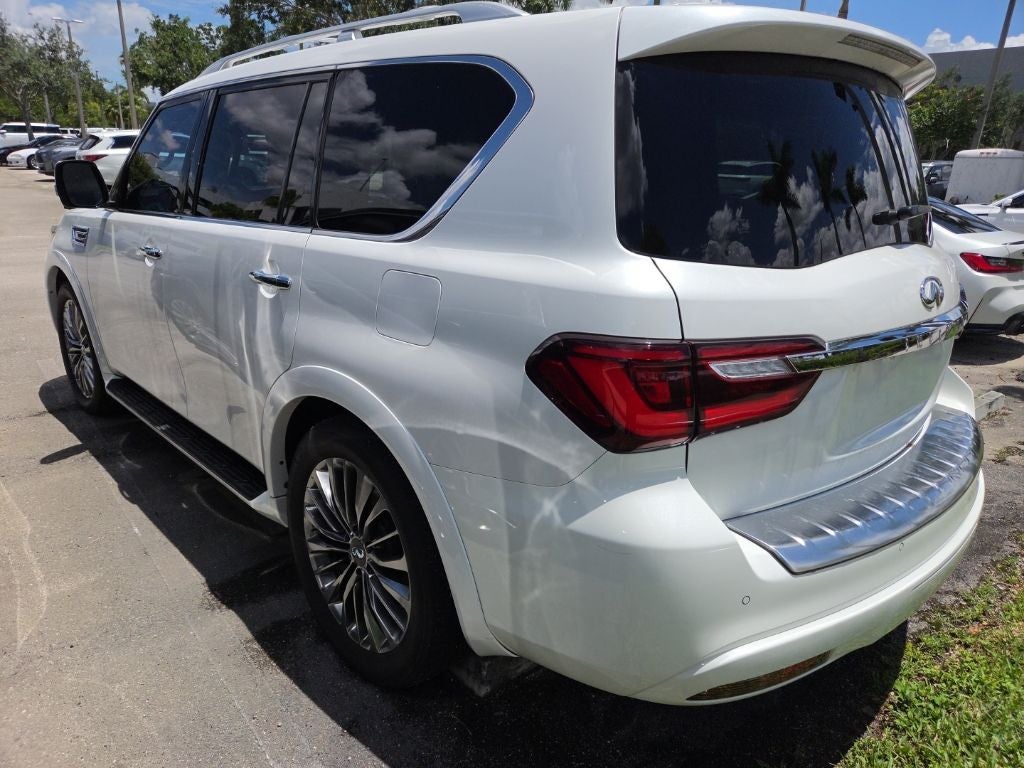 2021 INFINITI QX80 Premium Select