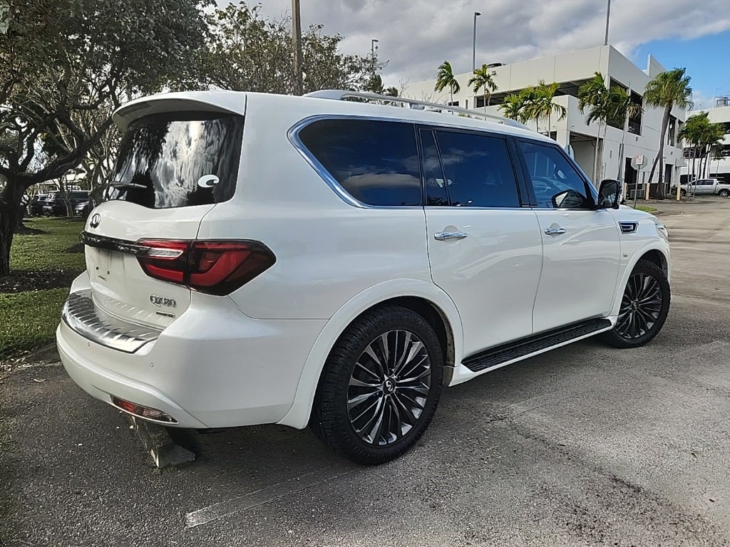 2020 INFINITI QX80 LUXE
