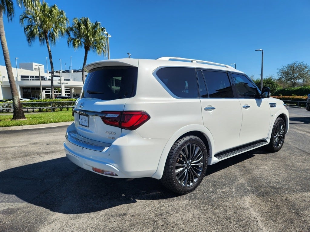2020 INFINITI QX80 LUXE