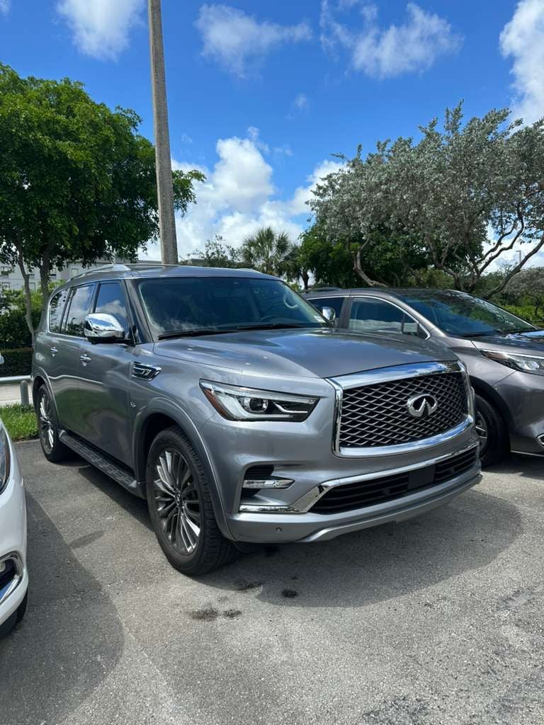 2019 INFINITI QX80 LUXE