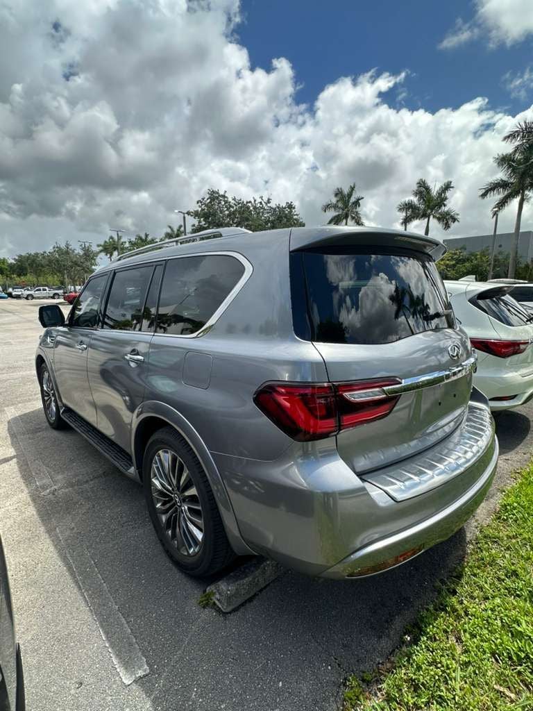 2019 INFINITI QX80 LUXE