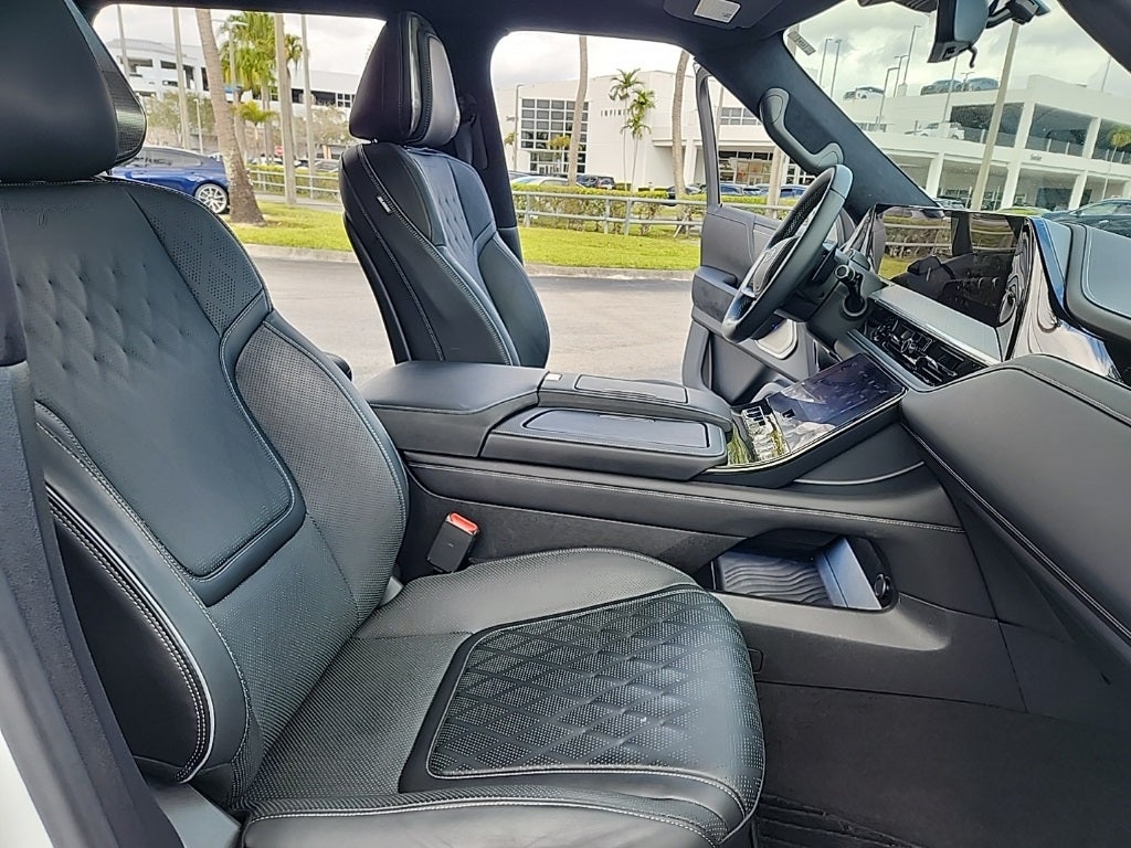 2025 INFINITI QX80 AUTOGRAPH