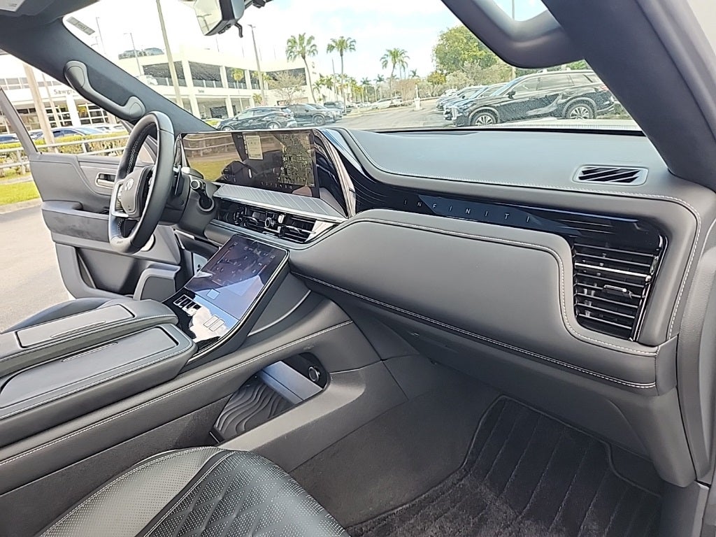 2025 INFINITI QX80 AUTOGRAPH