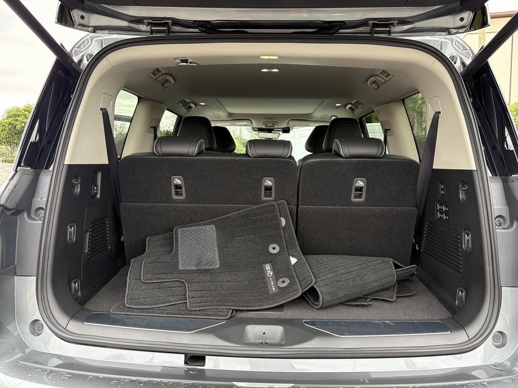 2025 INFINITI QX80 SENSORY