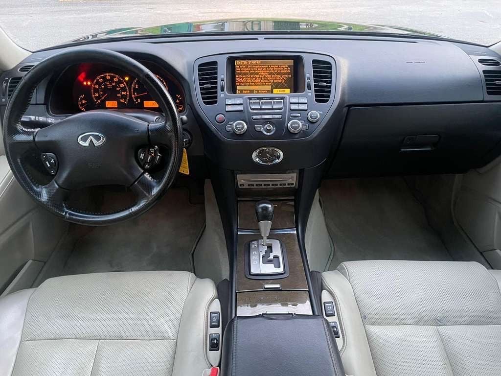 2004 INFINITI M45 Sport