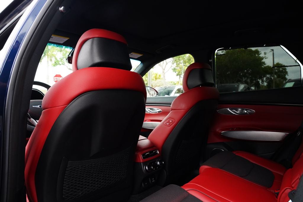 2023 Genesis GV70 2.5T