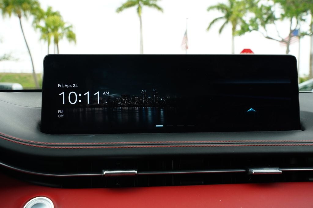 2023 Genesis GV70 2.5T